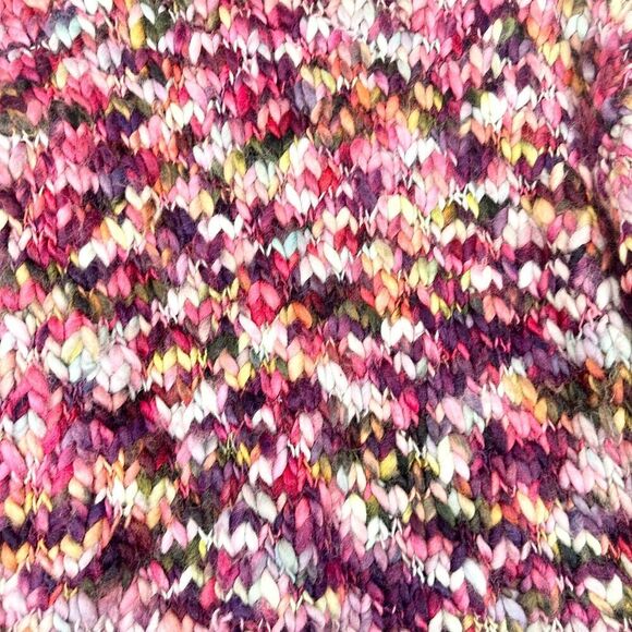 Vintage Handmade Chunky Knit Wool Rainbow Sweater Size Medium Boho Grandma - Picture 4 of 5